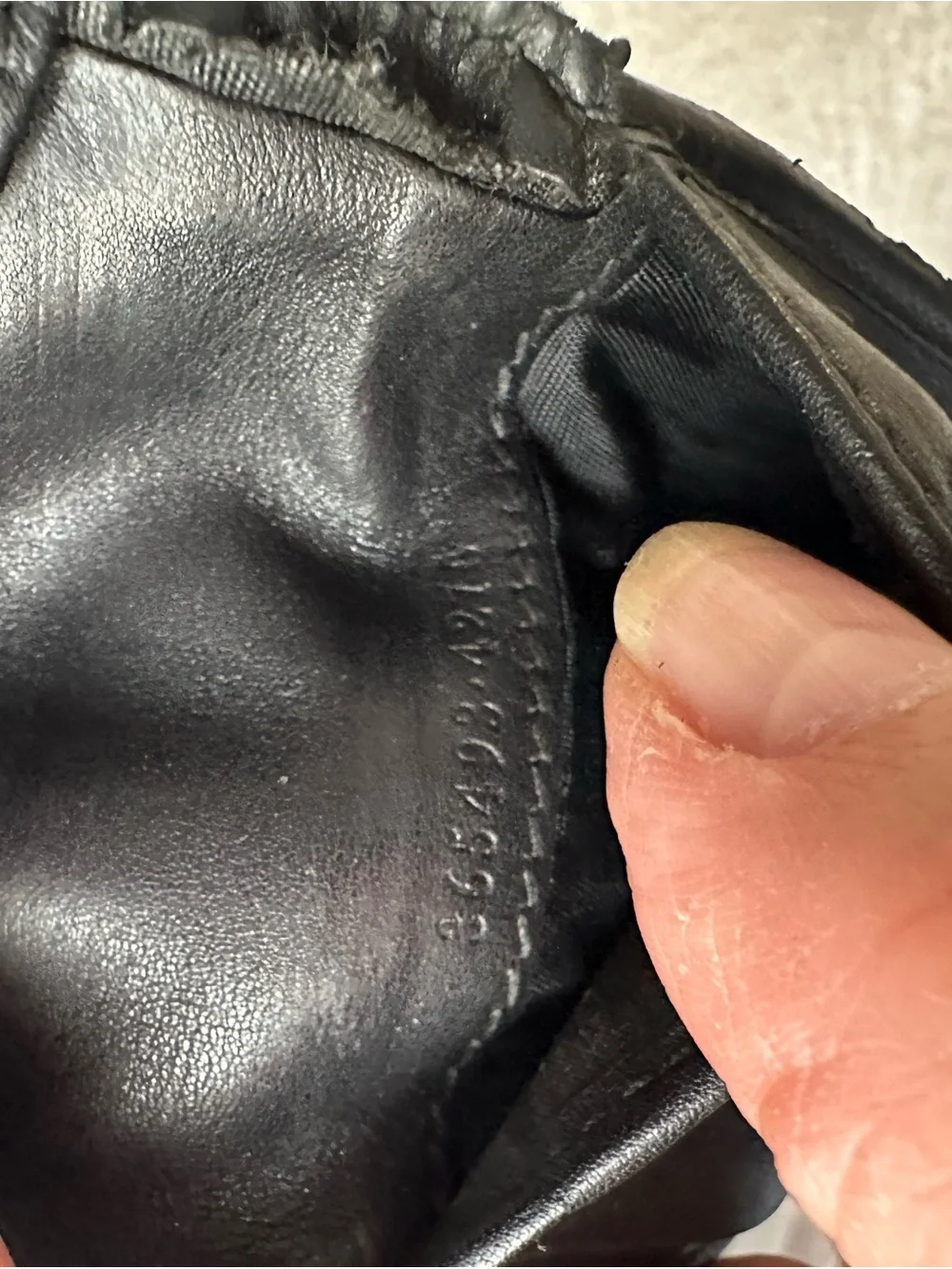 Men Accessories Subcategory Identification